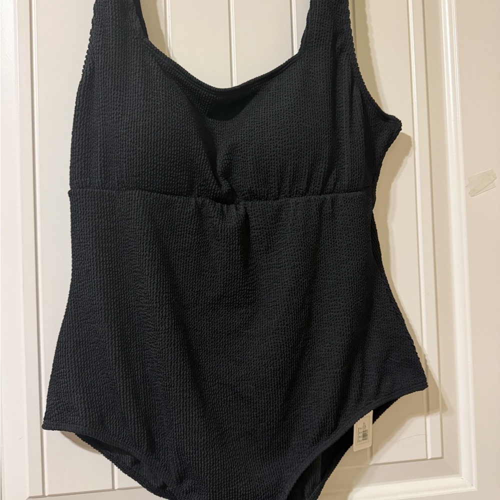 Seraphine Black Textured Bathing suit✨XL✨NWT